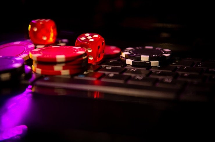 Round result screen showing winner, payout calculation, and next round prompt